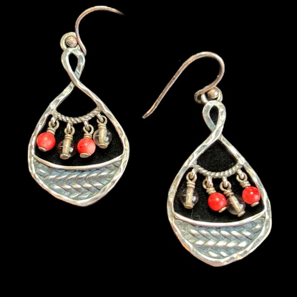 Vintage Silpada Silver Earrings with Redish Orange beads. - Picture 2 of 2